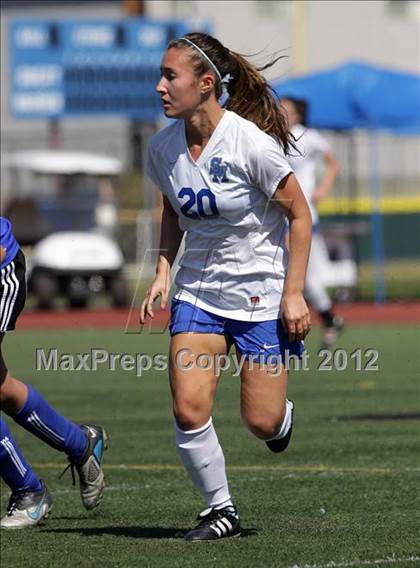 Thumbnail 2 in Bishop Amat vs. Santa Margarita (CIF SoCal Regional D2 Final) photogallery.