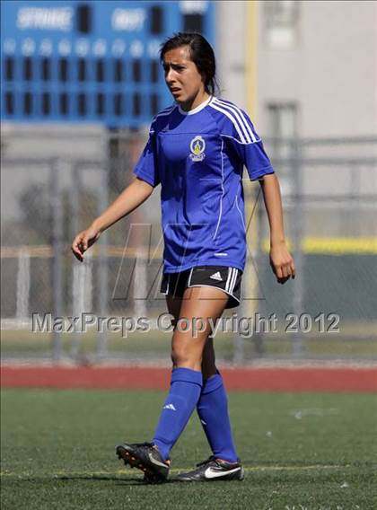 Thumbnail 2 in Bishop Amat vs. Santa Margarita (CIF SoCal Regional D2 Final) photogallery.