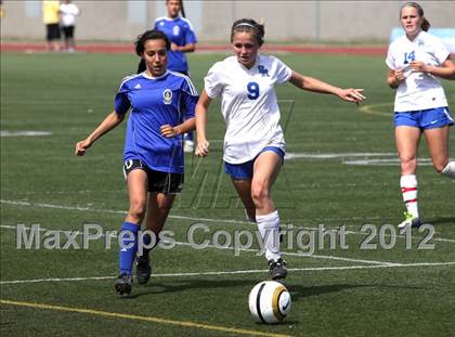 Thumbnail 3 in Bishop Amat vs. Santa Margarita (CIF SoCal Regional D2 Final) photogallery.