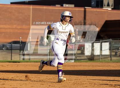 Thumbnail 2 in Horn Lake @ DeSoto Central photogallery.