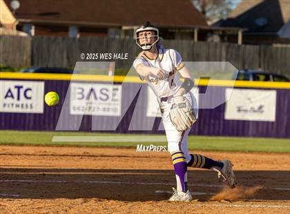 Thumbnail 3 in Horn Lake @ DeSoto Central photogallery.