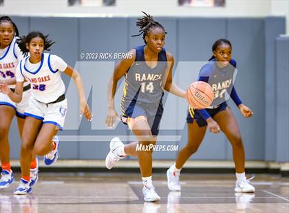 Thumbnail 2 in Cypress Ranch vs Grand Oaks (UIL6A region2 Area playoff) photogallery.