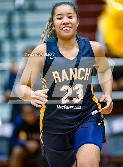 Thumbnail 3 in Cypress Ranch vs Grand Oaks (UIL6A region2 Area playoff) photogallery.