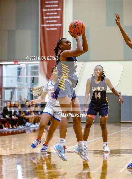 Thumbnail 1 in Cypress Ranch vs Grand Oaks (UIL6A region2 Area playoff) photogallery.