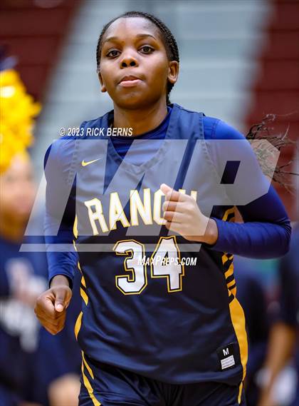 Thumbnail 2 in Cypress Ranch vs Grand Oaks (UIL6A region2 Area playoff) photogallery.