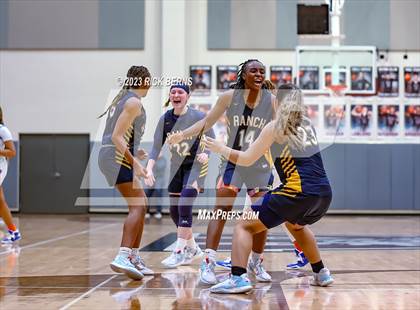 Thumbnail 1 in Cypress Ranch vs Grand Oaks (UIL6A region2 Area playoff) photogallery.
