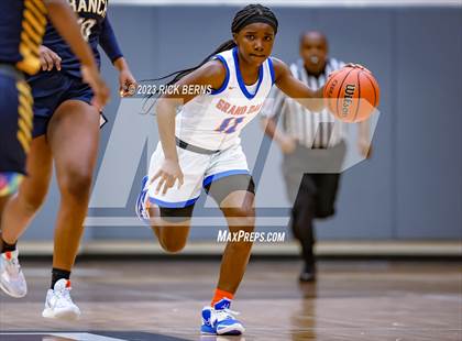 Thumbnail 1 in Cypress Ranch vs Grand Oaks (UIL6A region2 Area playoff) photogallery.