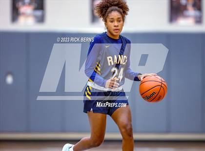 Thumbnail 3 in Cypress Ranch vs Grand Oaks (UIL6A region2 Area playoff) photogallery.