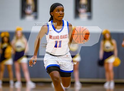 Thumbnail 3 in Cypress Ranch vs Grand Oaks (UIL6A region2 Area playoff) photogallery.