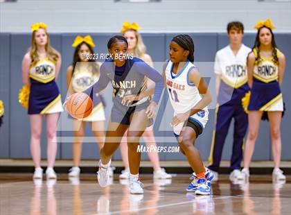 Thumbnail 3 in Cypress Ranch vs Grand Oaks (UIL6A region2 Area playoff) photogallery.