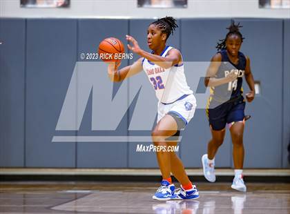 Thumbnail 1 in Cypress Ranch vs Grand Oaks (UIL6A region2 Area playoff) photogallery.