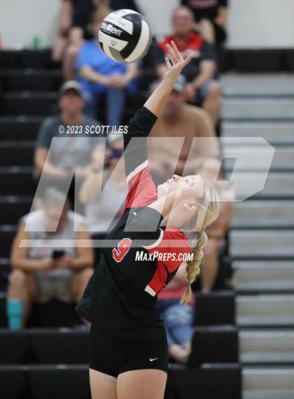 Thumbnail 2 in Amanda-Clearcreek @ Circleville photogallery.