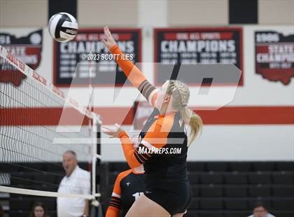 Thumbnail 2 in Amanda-Clearcreek @ Circleville photogallery.