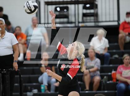 Thumbnail 1 in Amanda-Clearcreek @ Circleville photogallery.