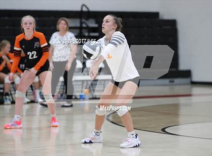 Thumbnail 2 in Amanda-Clearcreek @ Circleville photogallery.