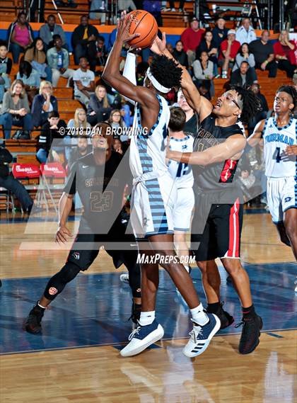 Thumbnail 1 in Salesian College Preparatory vs. Dorman (Chick-Fil-A Classic American Division Championship) photogallery.