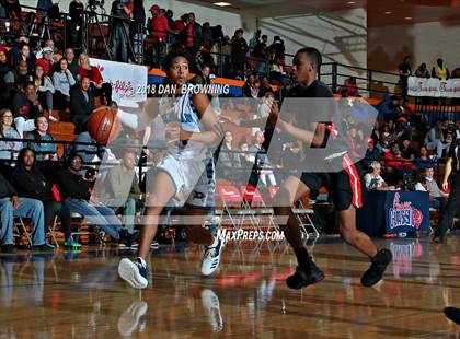 Thumbnail 3 in Salesian College Preparatory vs. Dorman (Chick-Fil-A Classic American Division Championship) photogallery.