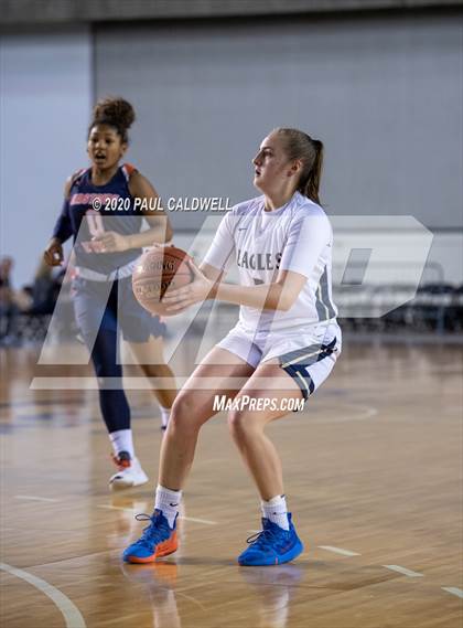 Thumbnail 3 in Eastside Catholic vs. Arlington (WIAA 3A 3rd/5th Place)  photogallery.