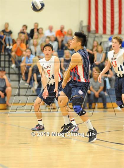Thumbnail 3 in Beckman vs. Corona del Mar (CIF SoCal Regional D1 Semifinal) photogallery.