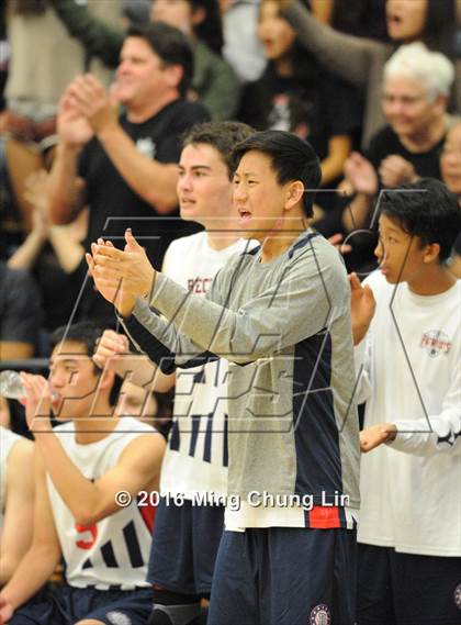 Thumbnail 1 in Beckman vs. Corona del Mar (CIF SoCal Regional D1 Semifinal) photogallery.