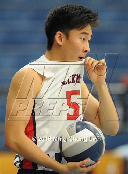 Thumbnail 2 in Beckman vs. Corona del Mar (CIF SoCal Regional D1 Semifinal) photogallery.