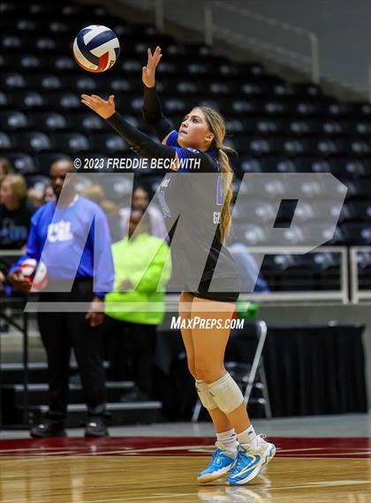 Thumbnail 1 in Grand Oaks vs. Prosper (UIL 6A Volleyball Semi-Final) photogallery.