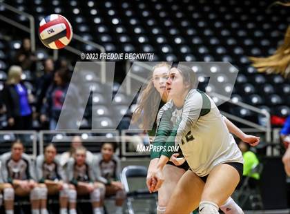 Thumbnail 1 in Grand Oaks vs. Prosper (UIL 6A Volleyball Semi-Final) photogallery.