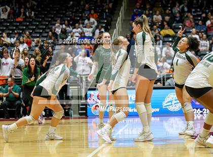 Thumbnail 2 in Grand Oaks vs. Prosper (UIL 6A Volleyball Semi-Final) photogallery.