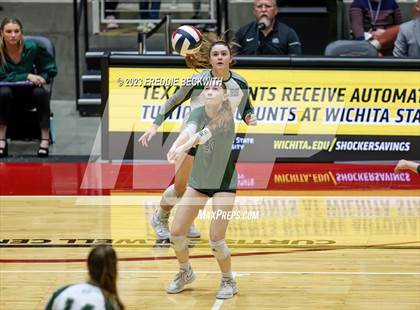 Thumbnail 1 in Grand Oaks vs. Prosper (UIL 6A Volleyball Semi-Final) photogallery.