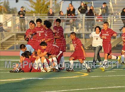 Thumbnail 3 in Natomas vs. Placer (CIF SJS D3 Final) photogallery.