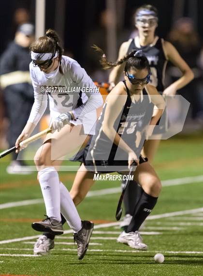 Thumbnail 3 in Los Gatos vs. Archbishop Mitty photogallery.