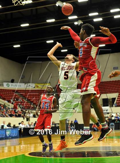 Thumbnail 3 in Zephyrhills vs. Poinciana (FHSAA State Final Four) photogallery.