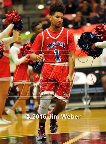 Thumbnail 2 in Zephyrhills vs. Poinciana (FHSAA State Final Four) photogallery.