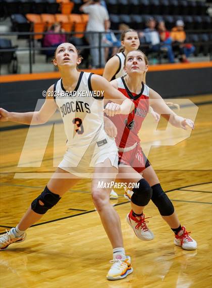 Thumbnail 3 in Shelbyville @ Gary photogallery.