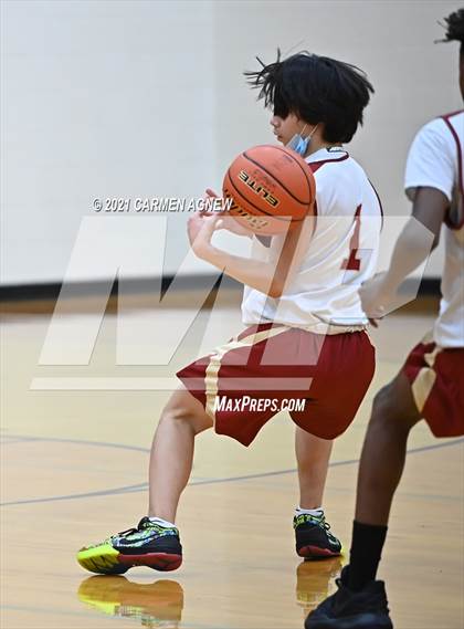 Thumbnail 3 in Cypress Woods vs Cypress Park (B Teams) photogallery.