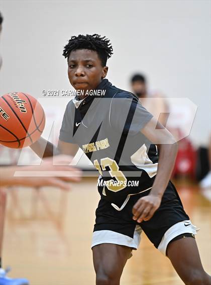 Thumbnail 2 in Cypress Woods vs Cypress Park (B Teams) photogallery.