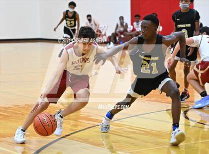 Thumbnail 3 in Cypress Woods vs Cypress Park (B Teams) photogallery.