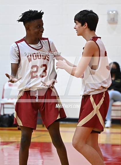 Thumbnail 3 in Cypress Woods vs Cypress Park (B Teams) photogallery.