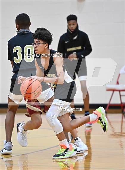 Thumbnail 3 in Cypress Woods vs Cypress Park (B Teams) photogallery.