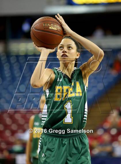 Thumbnail 3 in St. Francis vs Brea Olinda (CIF State D1 Final) photogallery.