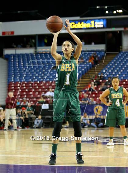 Thumbnail 1 in St. Francis vs Brea Olinda (CIF State D1 Final) photogallery.