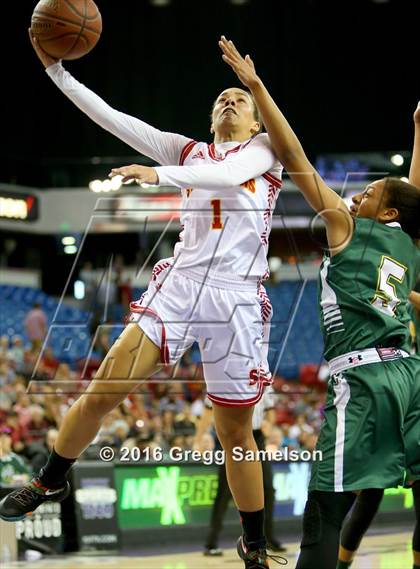 Thumbnail 3 in St. Francis vs Brea Olinda (CIF State D1 Final) photogallery.