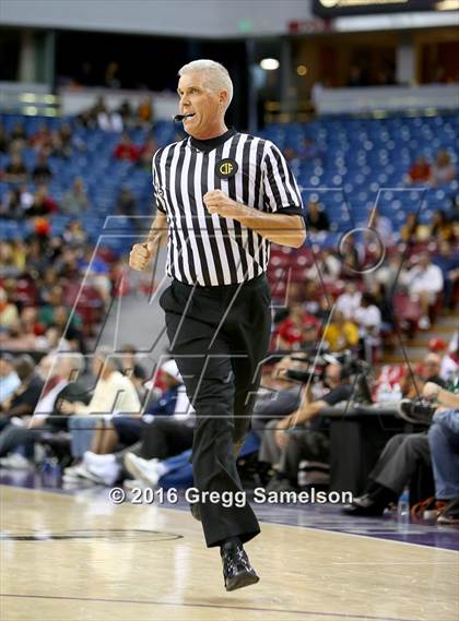 Thumbnail 2 in St. Francis vs Brea Olinda (CIF State D1 Final) photogallery.