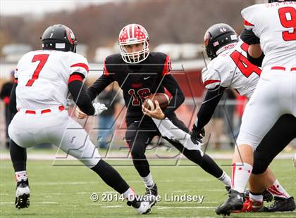 Thumbnail 3 in Barrington vs Maine South (IHSA 8A 2nd Round) photogallery.