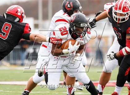 Thumbnail 2 in Barrington vs Maine South (IHSA 8A 2nd Round) photogallery.