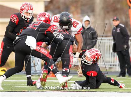 Thumbnail 1 in Barrington vs Maine South (IHSA 8A 2nd Round) photogallery.