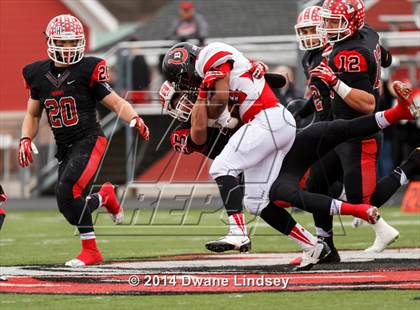 Thumbnail 2 in Barrington vs Maine South (IHSA 8A 2nd Round) photogallery.