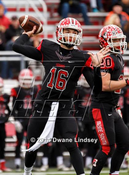 Thumbnail 1 in Barrington vs Maine South (IHSA 8A 2nd Round) photogallery.