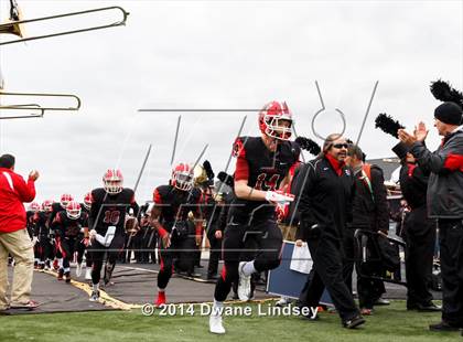Thumbnail 2 in Barrington vs Maine South (IHSA 8A 2nd Round) photogallery.