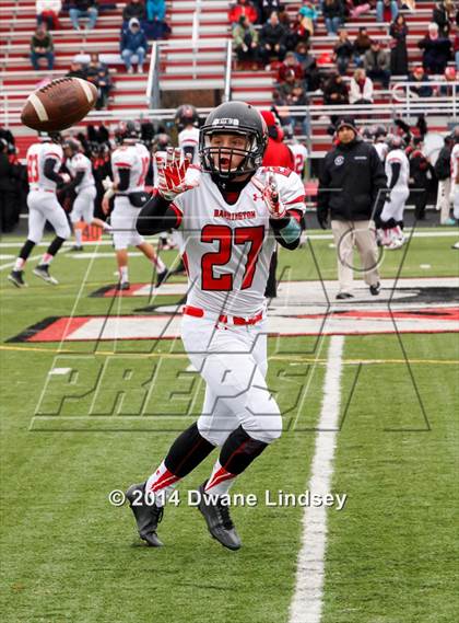 Thumbnail 3 in Barrington vs Maine South (IHSA 8A 2nd Round) photogallery.